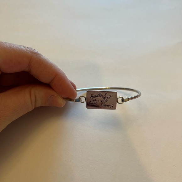 3/$15 or 4/$20 Plunder Design “Beautiful girl you can do hard things” bracelet - Picture 2 of 3